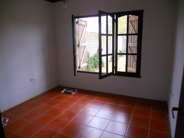 Buena casa en venta en Coronel Suarez