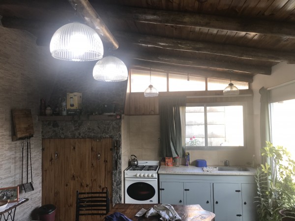 Buena casa con muy lindo lote en Coronel Suarez