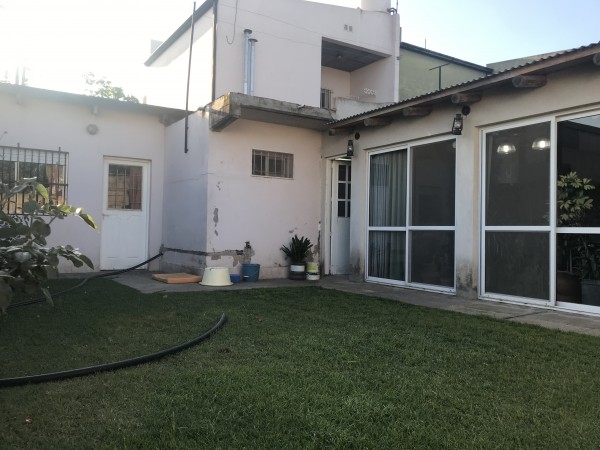 Buena casa con muy lindo lote en Coronel Suarez