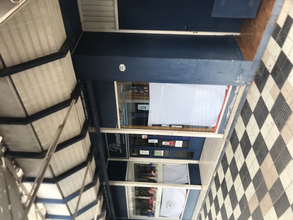 Excelente local céntrico en venta!