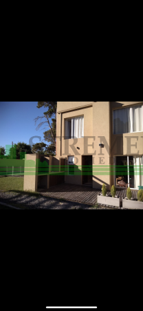 Hermoso duplex en Claromeco!
